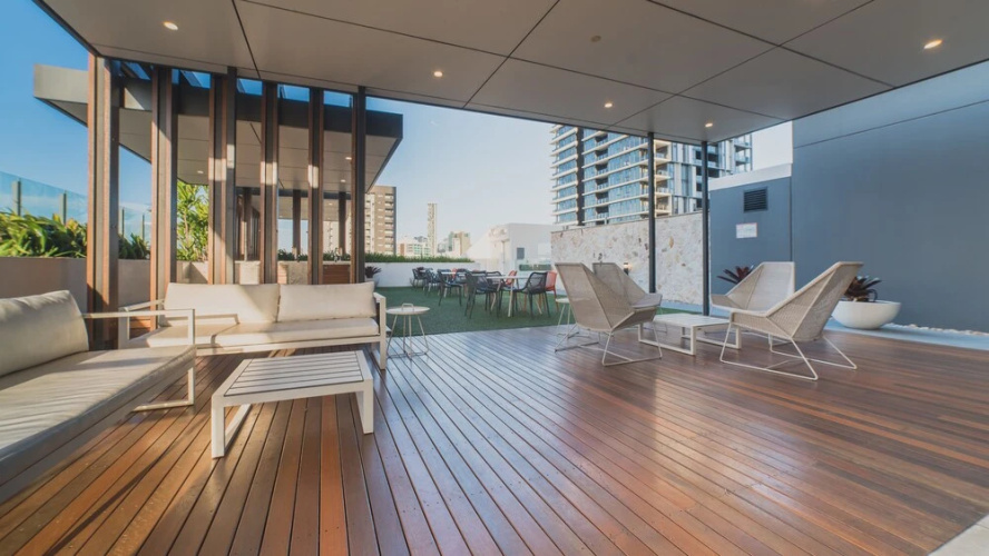 2 Bed Brisbane Resort Apartment
