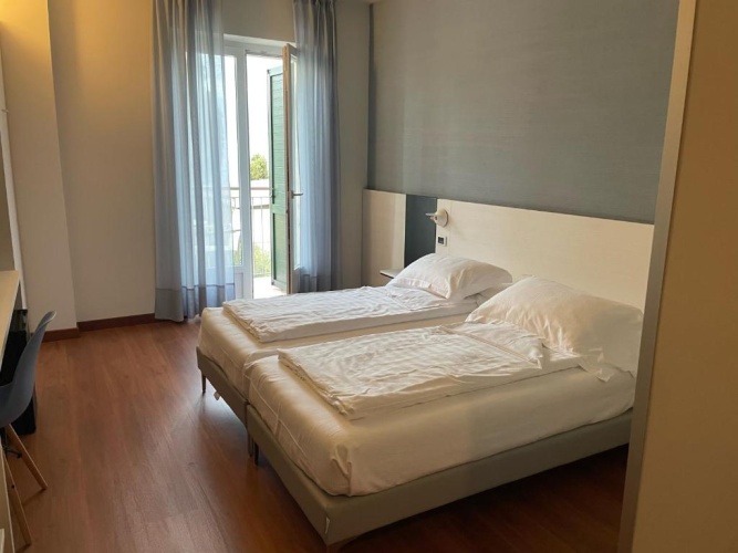 Superior Double room with lake view