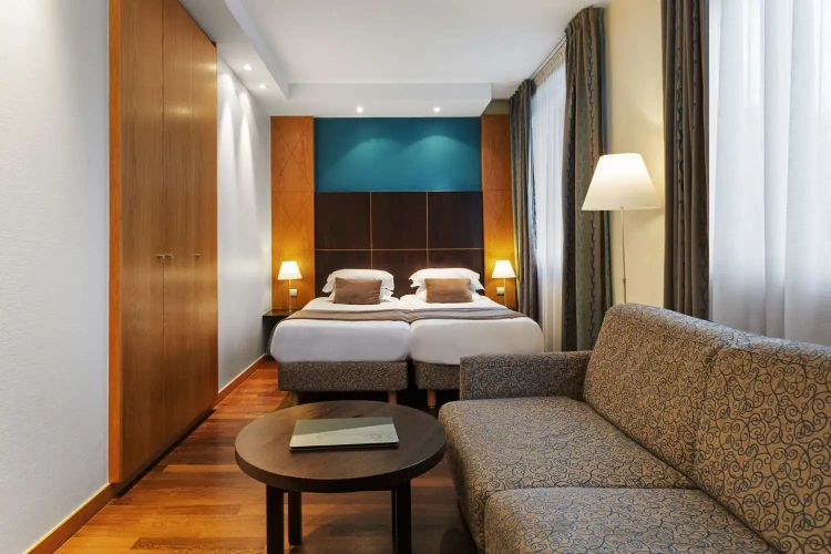 Premium Twin room