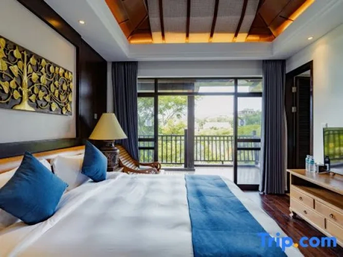 Standard Double room with courtyard view