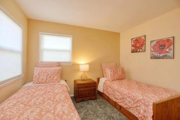 369 Stimson