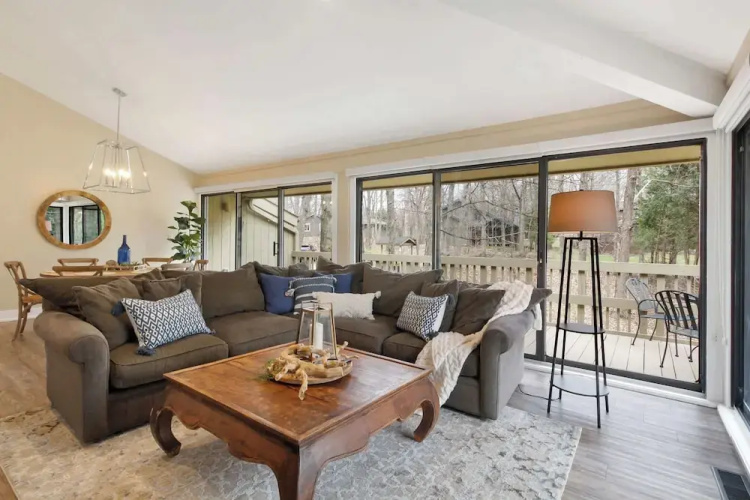 Abbey Springs - Private Community & Amenities!