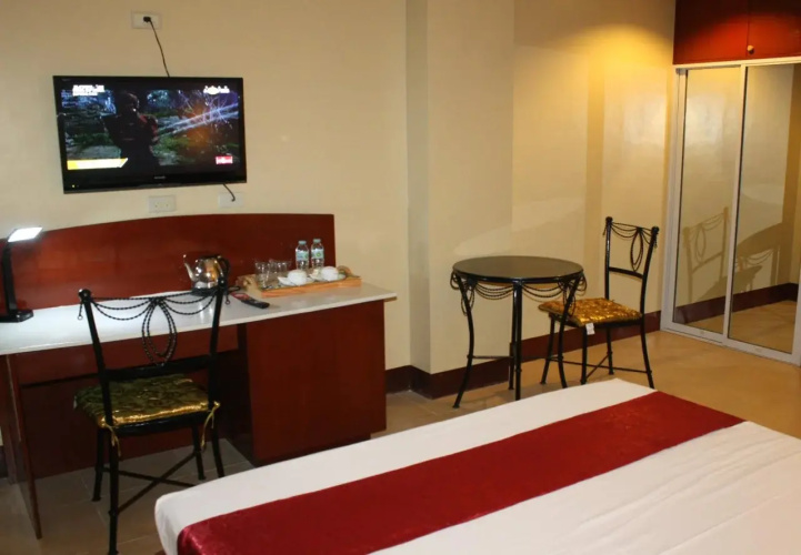 Plaza Alemania Hotel