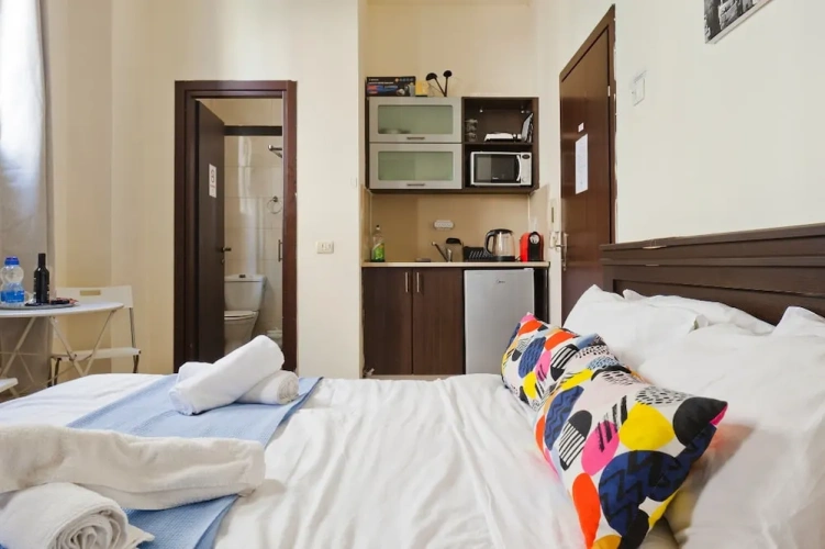 1 Bedroom Deluxe Suite