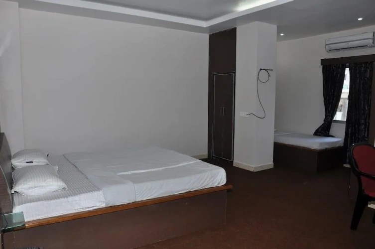 Deluxe Triple room