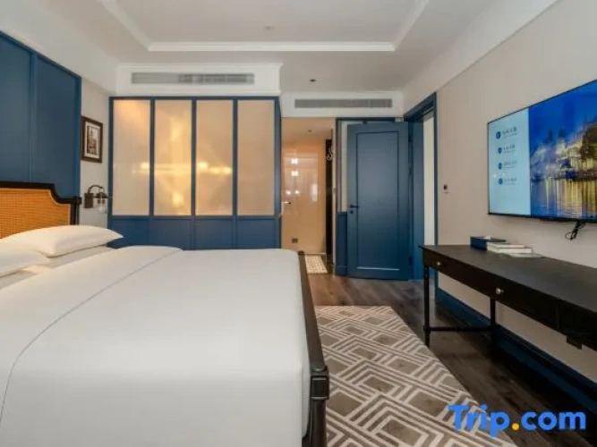 Premier Suite