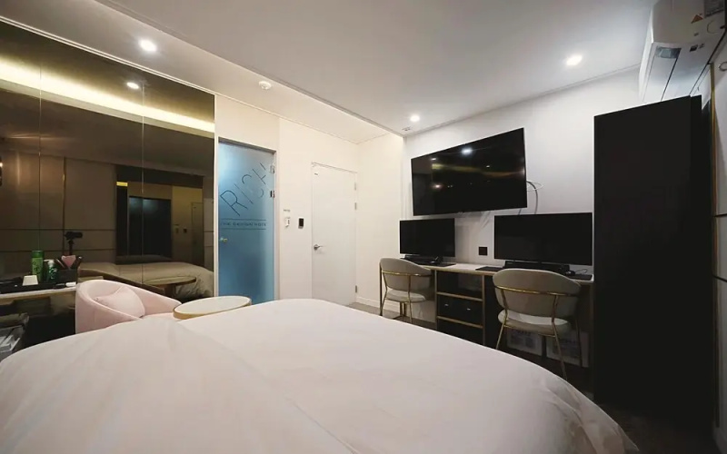 Pohang Daejam-Dong Rich Hotel