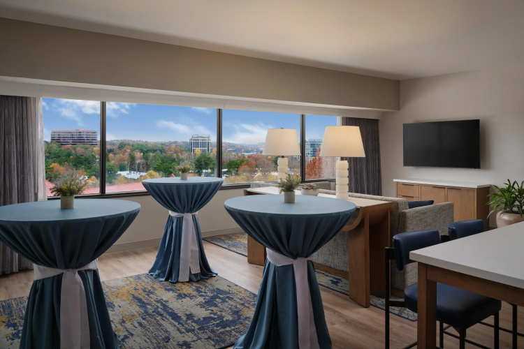 Hyatt Regency Suites Atlanta Northwest