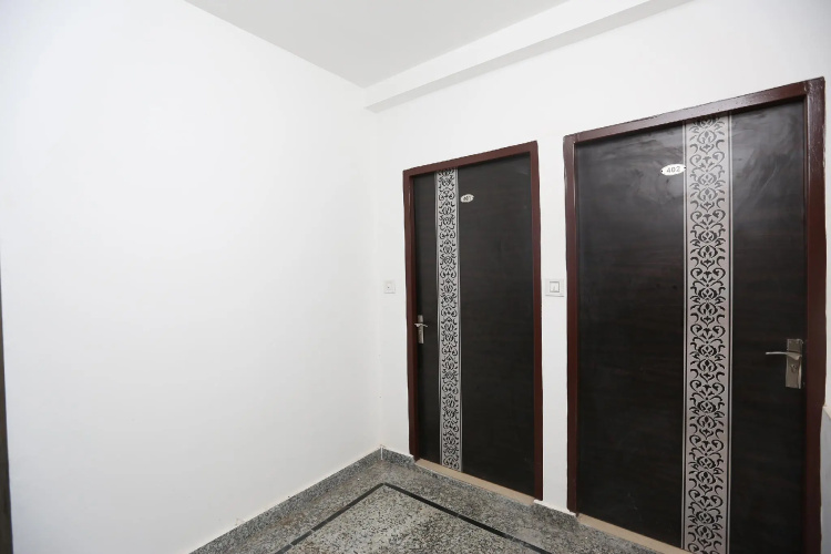 OYO 19718 Hotel Priva
