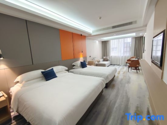 Standard Family room