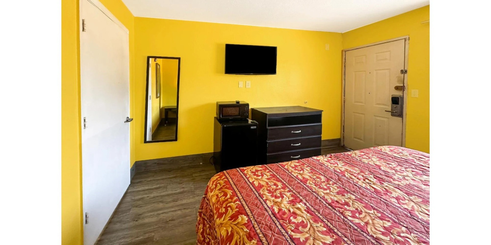 Luxury Inn By Oyo Albany