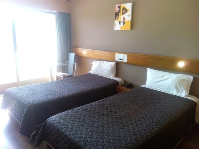 Hotel Meia Lua