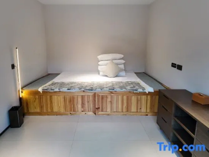 2 Bedrooms Suite