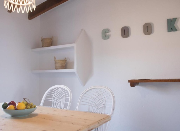 2 Bedrooms Cottage