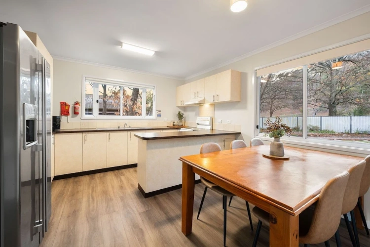 3 Bedrooms Cottage