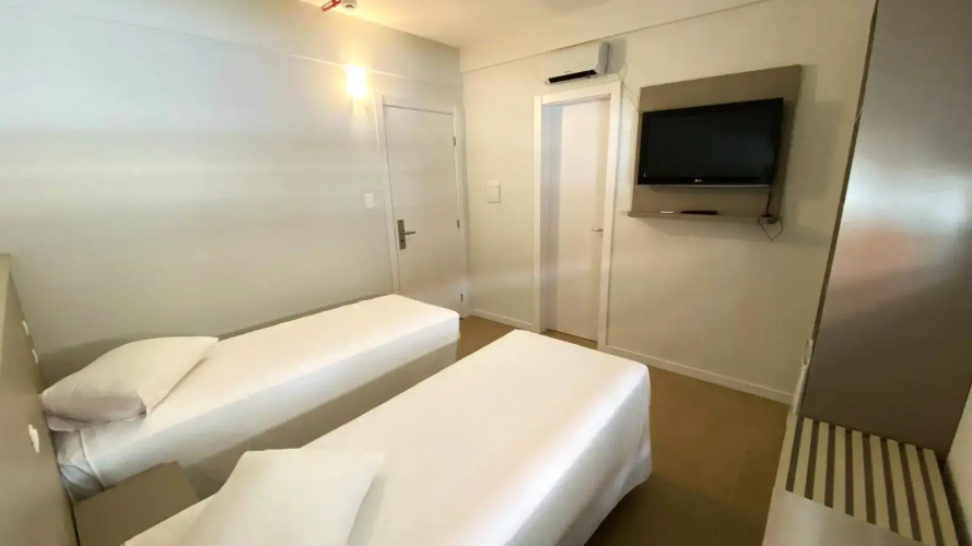 Oper smart hotel