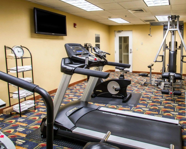 Clarion Inn & Suites Miami International Airport photo 21