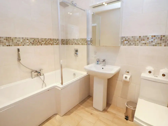 Wye Apartment, Litton Mill