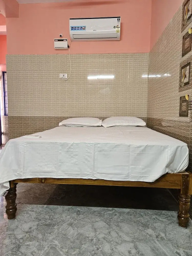 Swathi Rooms