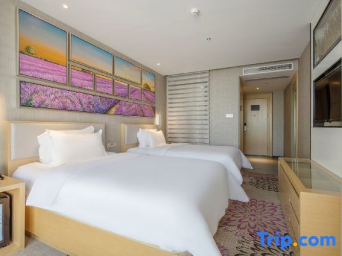 Deluxe Double Family room
