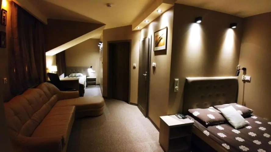 Standard Family room