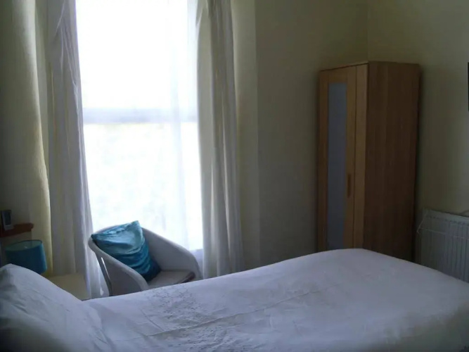 Acorn Lodge