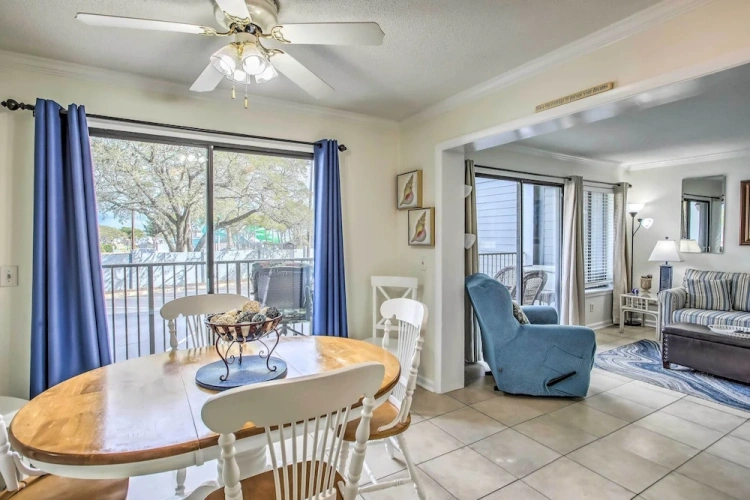 2 Bedrooms Apartment with balcony