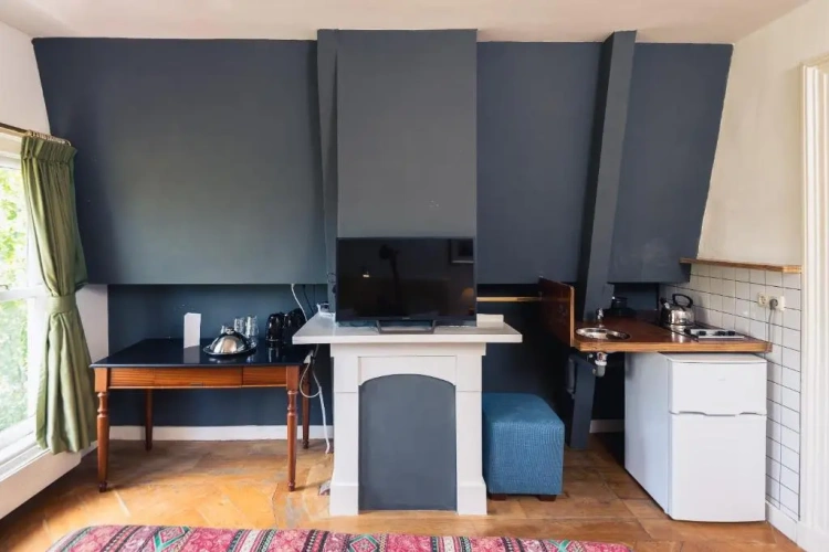 Double Studio