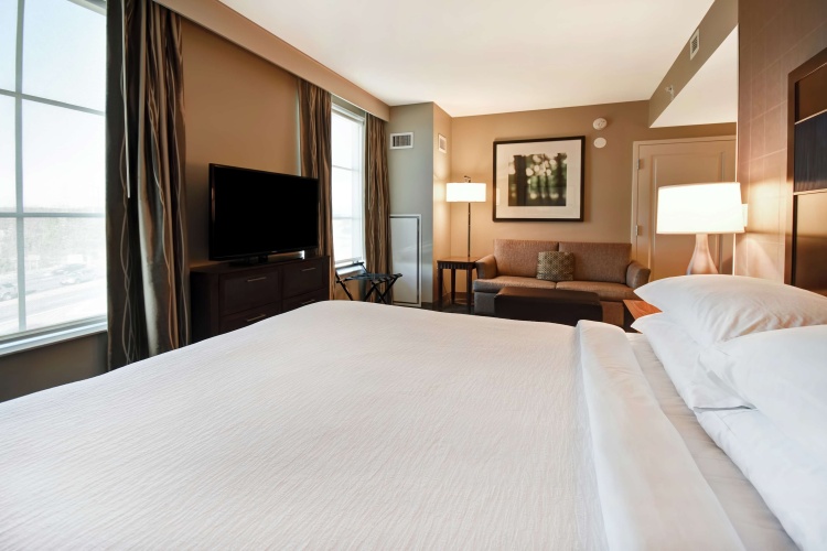 Embassy Suites Springfield photo 6