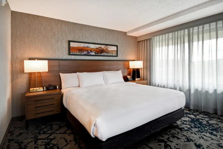 1 Bedroom Hearing Accessible Double Suite