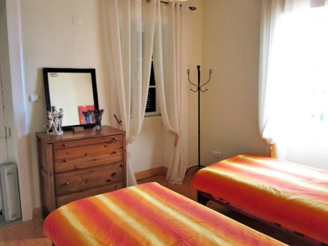 2 Bedrooms Chalet