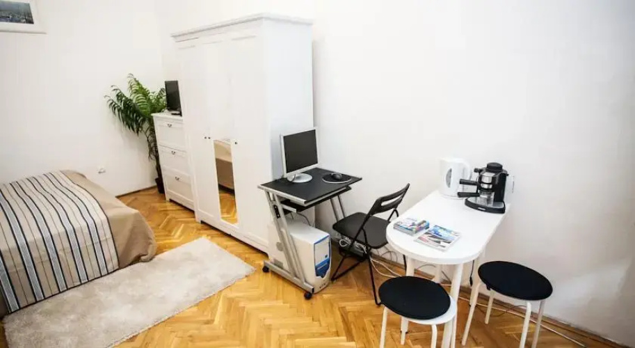Oktogon Studio Apartment