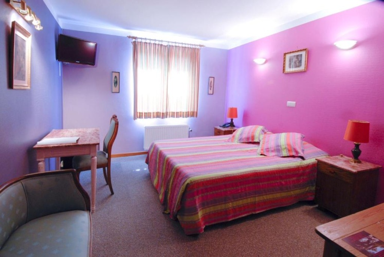 Standard Double room with view