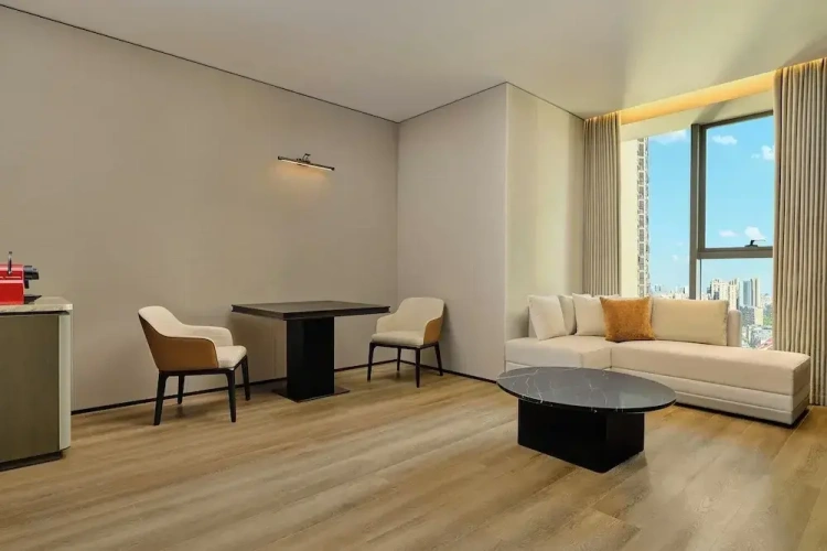 Deluxe Twin Suite