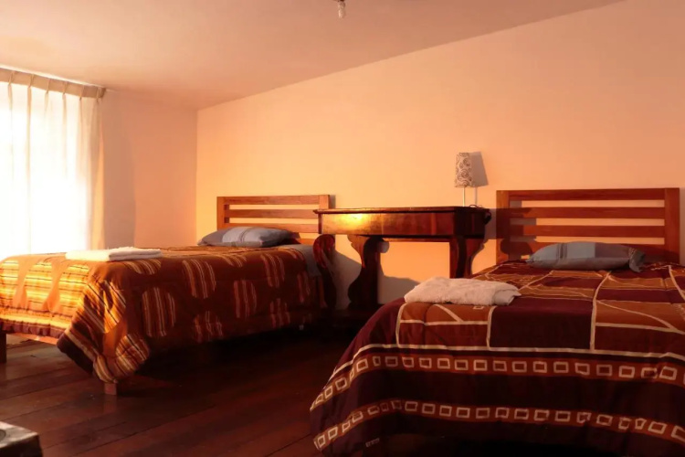 Emperatriz Guest House