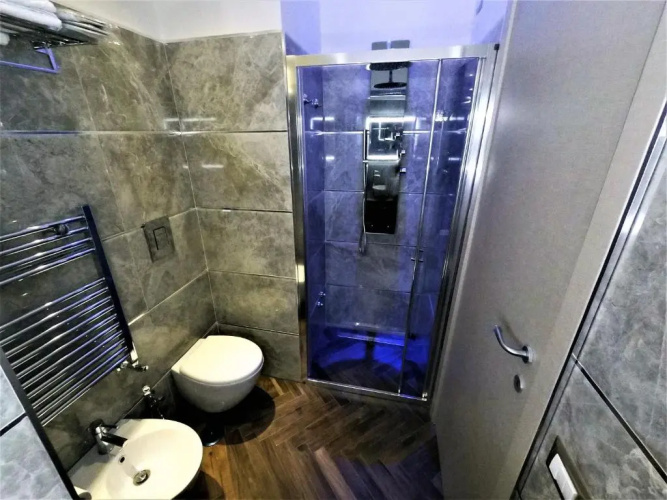 Royal Rooms Luxury Suite