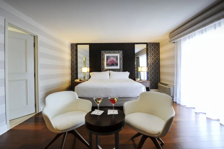 Standard Double room with balcony