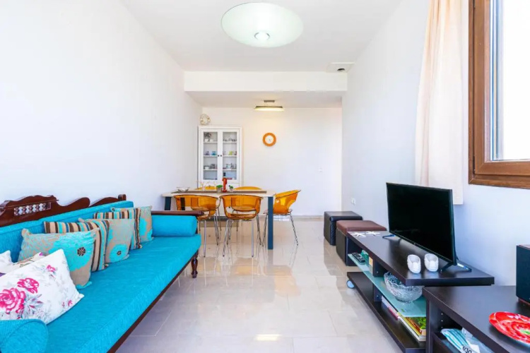 Smaragdi Beachfront Villa