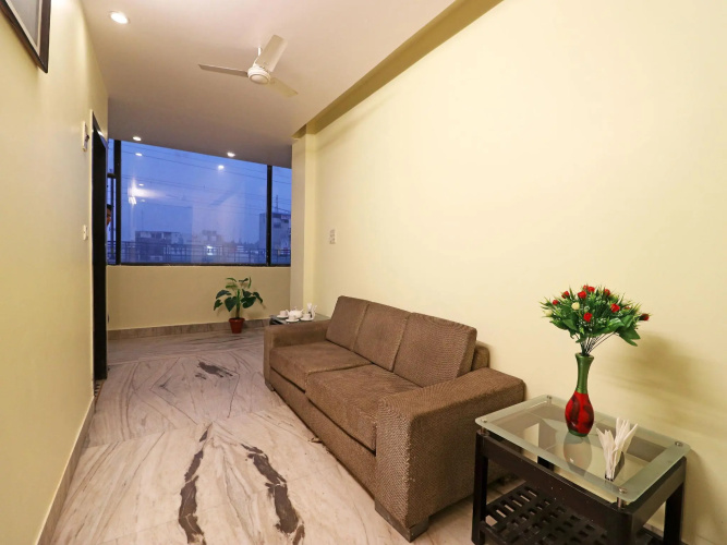 OYO 10666 Hotel Star