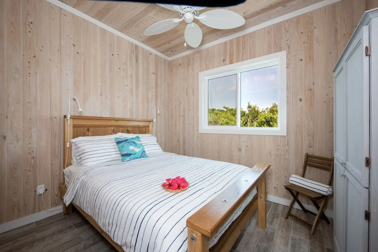 Flipper Refuge 2 Bedroom Cottage