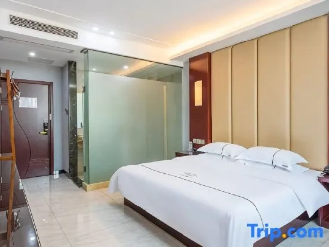Deluxe Double Suite