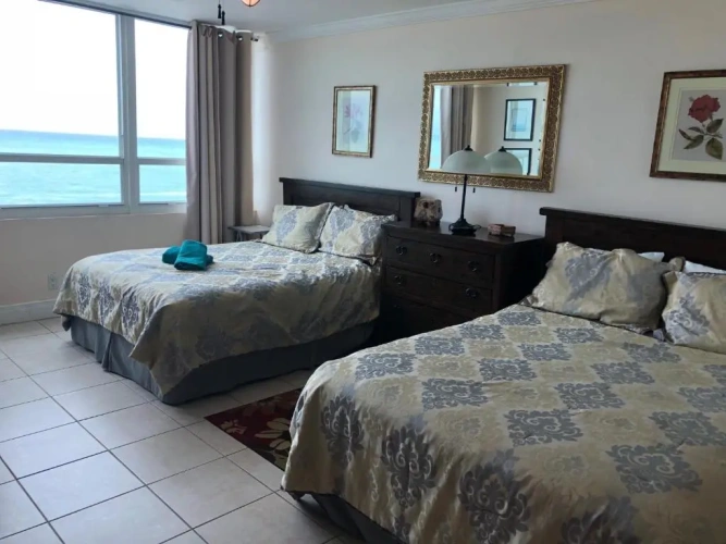 Studio with sea view