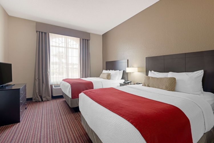 Quadruple Suite