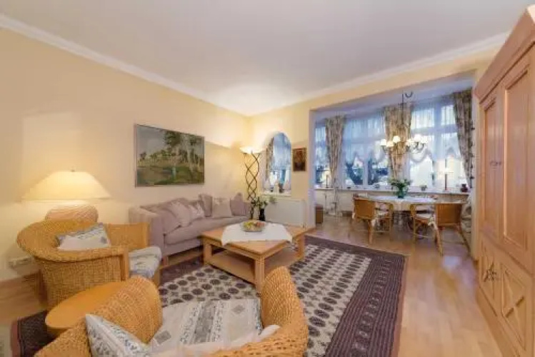 Villa Phoenix _ App_ 5