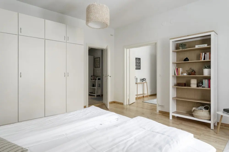 2ndhomes Central 85m2 2BR Apartment