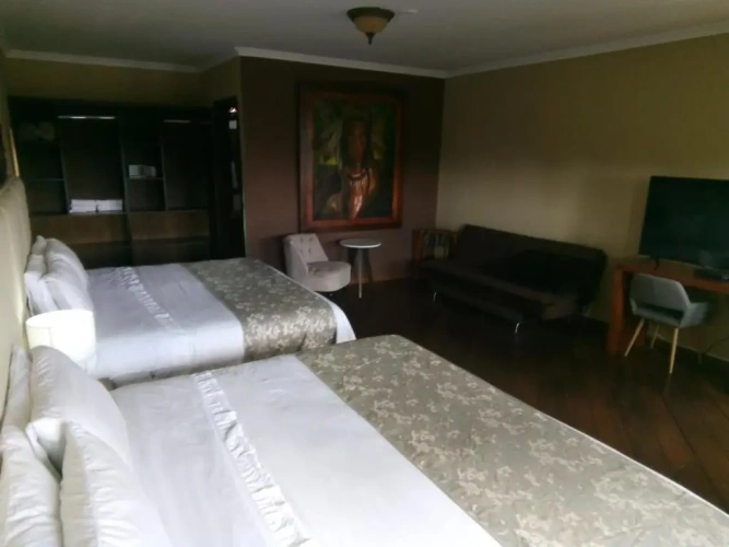 Deluxe Family room