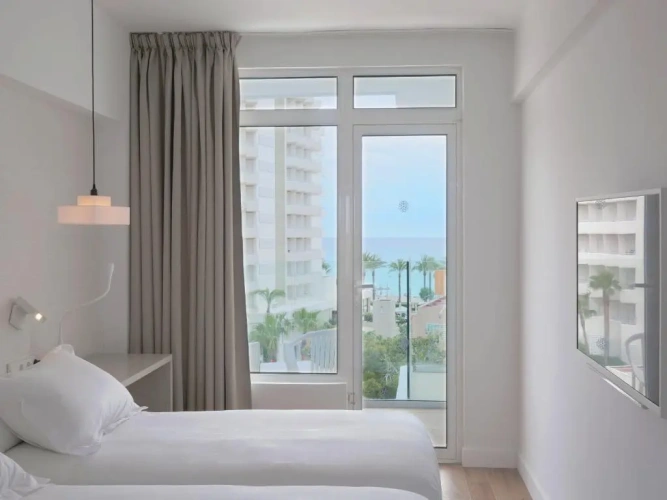 Twin room with partial sea view