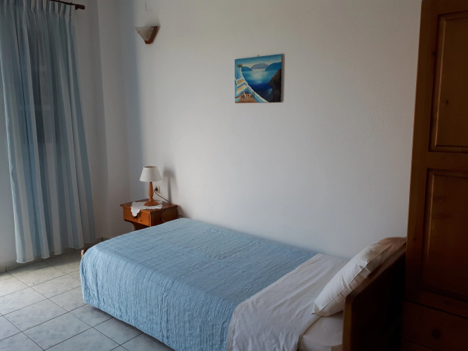 Paradisos Oia