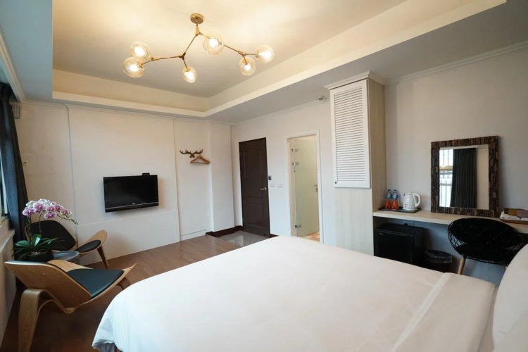 Sunrise Hostel