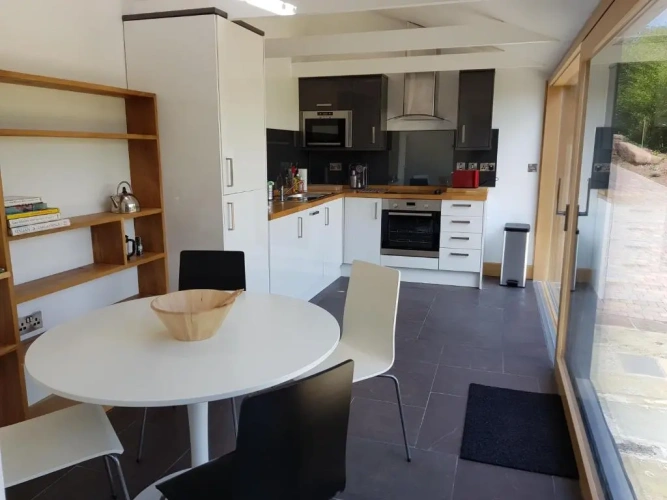 1 Bedroom Cottage